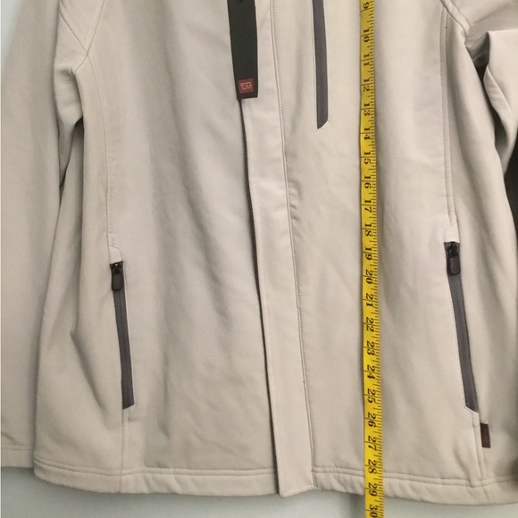 TUMI COAT - Picture 8 of 15